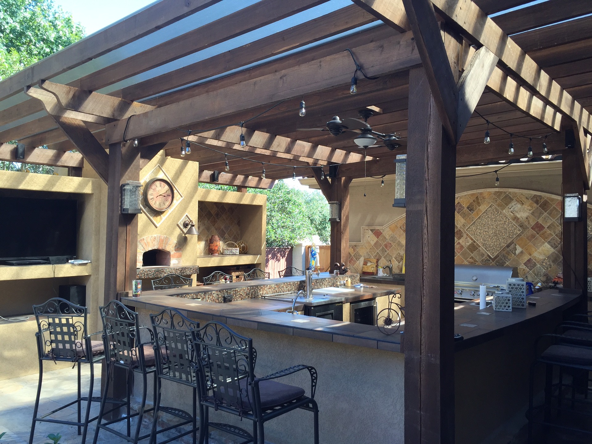 Detached roof structures can be the perfect addition for your dream outdoor living space.