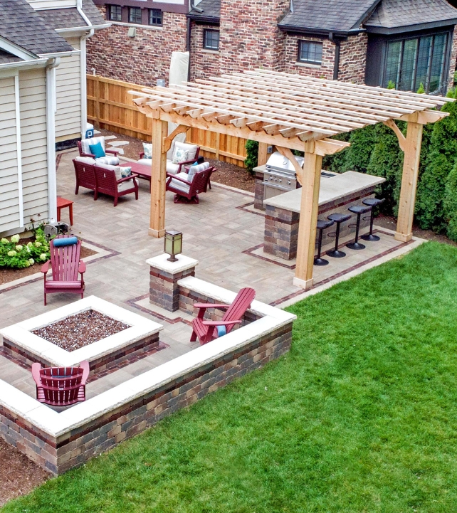 Pergolas and Gazebos | Seasonal Landscape Solutions